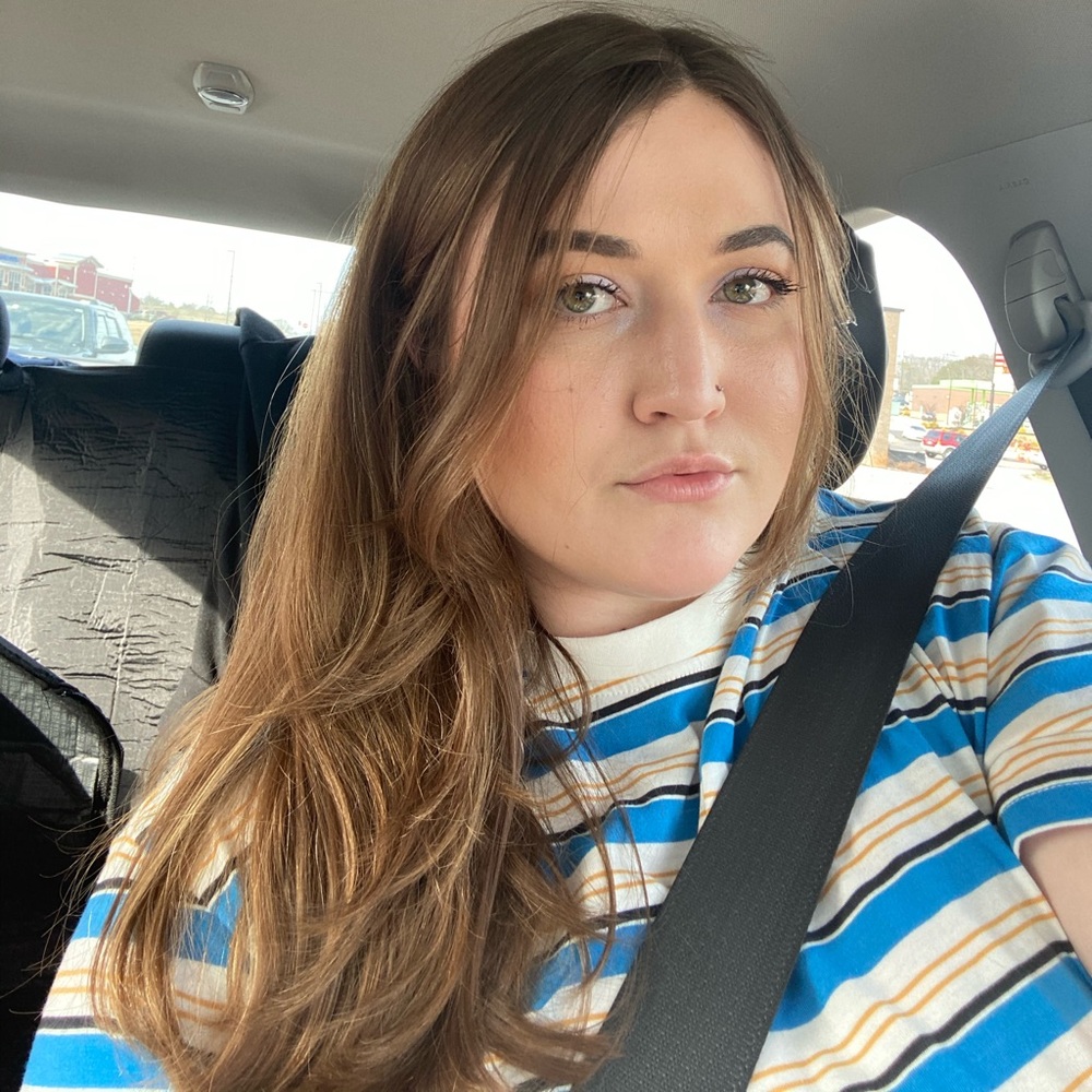 Meet your Posher - Molly